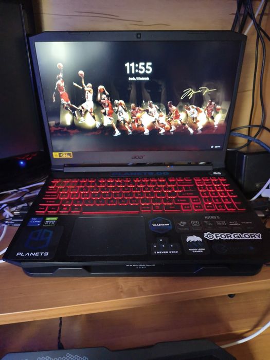 Sprzedam laptop gamingowy Acer Nitro 5