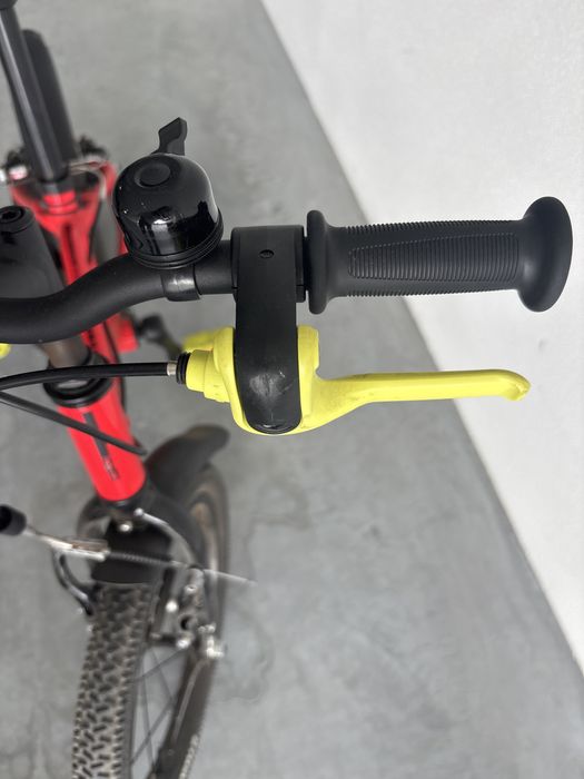 Bicicleta de Criança 16p 4-6 anos - excelente