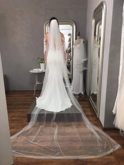 Suknia ślubna syrenka ecru Oksana Mukha