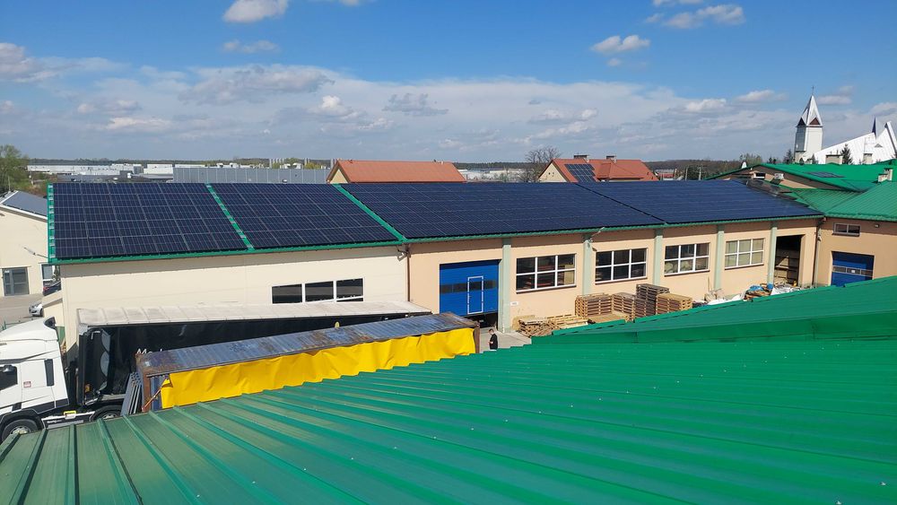 Fotowoltaika 6.375 kW, magazyn 15,36 kWh, Deye 10kW