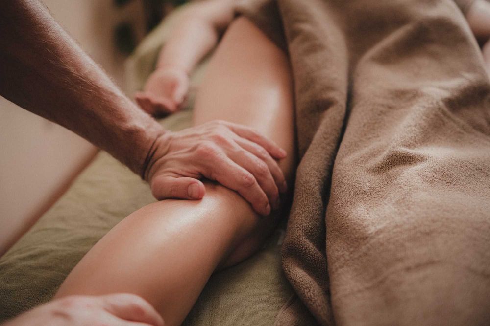 Масаж лікувальний та реабілітаційний