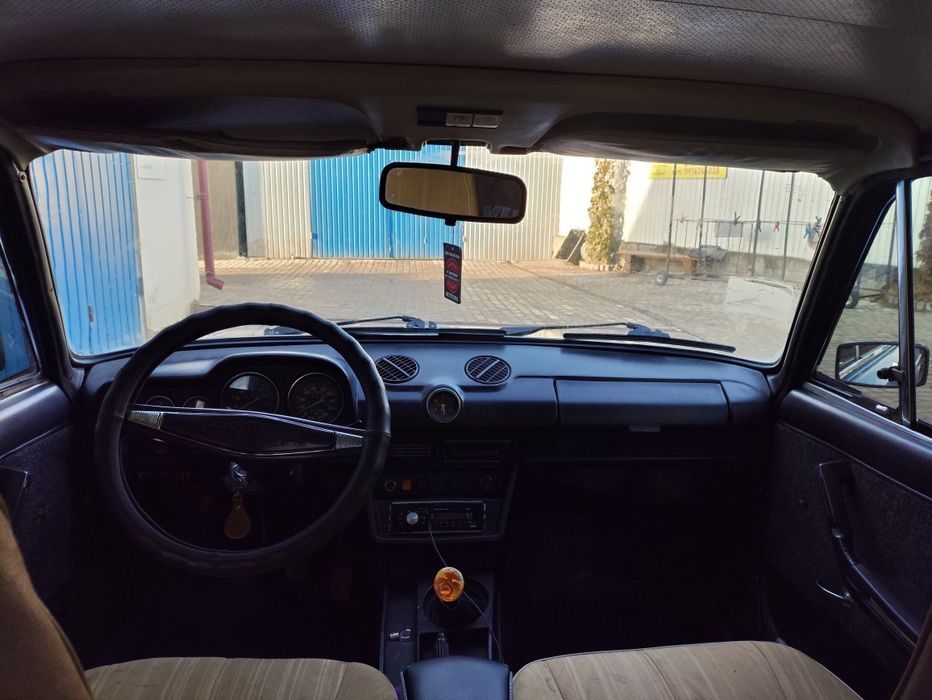 Ваз 2106 в непоганому стані для своїх років
