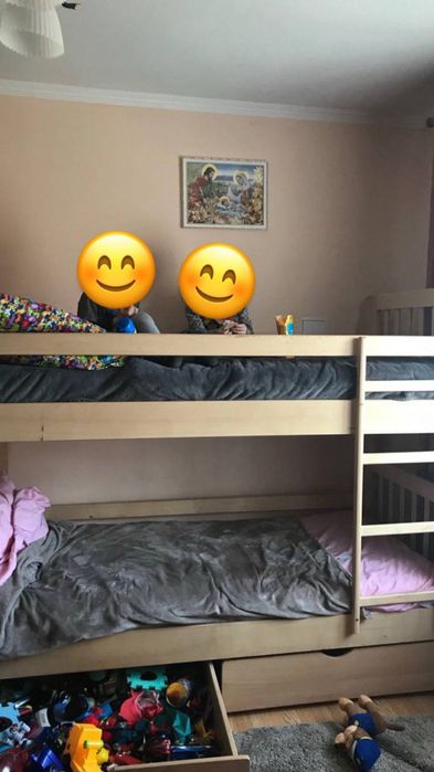 Продаються ліжка