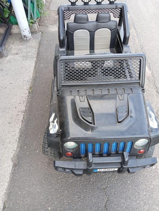 Auto na akumulator plus motor gratis