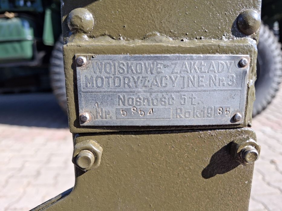 Wojskowy podnośnik 5t lewarek kolejowy