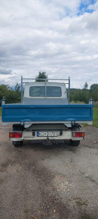 Sprzedam wywrotkę RENAULT MASTER 2005r.