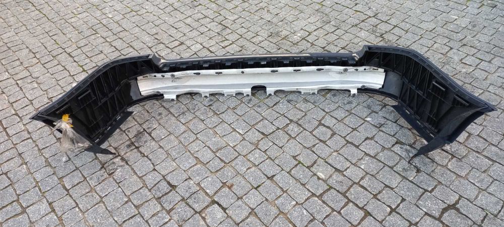 AUDI A4 B5 (8D)-NOVO Para-Choques Carrinha(1996 até 1999)NOVO ORIGINAL