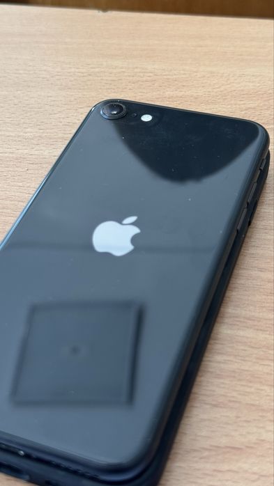Iphone se 2020 128gb