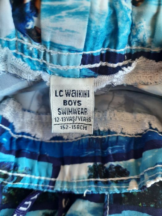 Отдам шорты пляжные,рост 152