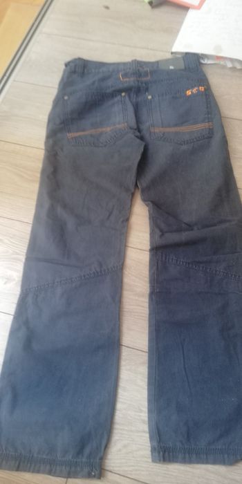 Spodnie chłopiece eleganckie  152cm