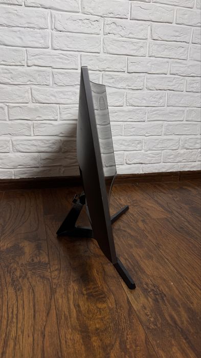 Ігровий монітор 27" Samsung Curved LC27JG50Q 144 Гц антибліковий