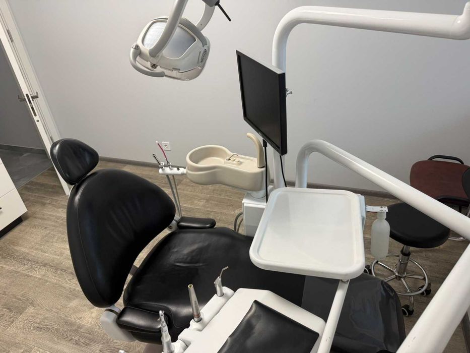 Стоматологічна установка A-dec USA + помпа Cattani (Italy)