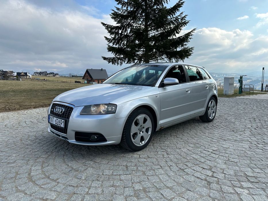 Audi A3 Sportback Audi a3 8P 2.0TDI 170km quattro 2007 5D srebrna