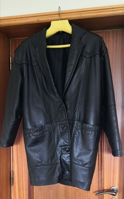 Casaco preto -  pele