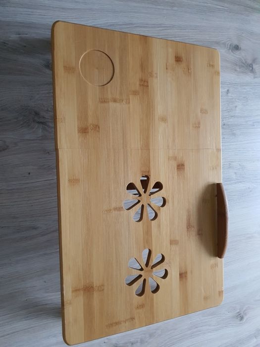 Stolik pod laptopa