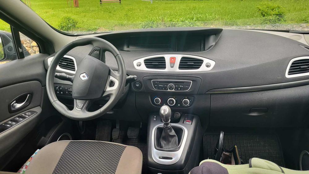 Auto renault scenic 3