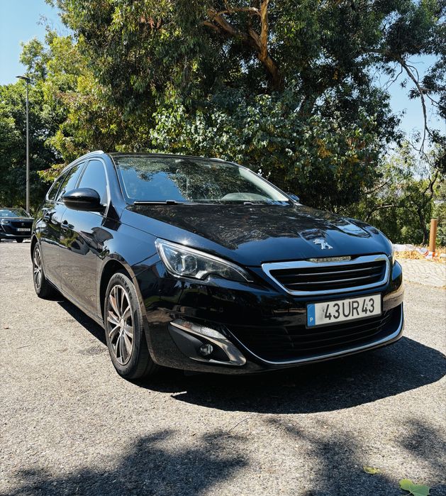 Peugeot 308 II SW 1.6 BlueHDi (versão Allure)