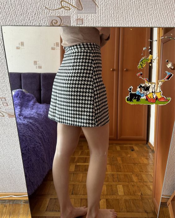 Тепла міні-спідниця