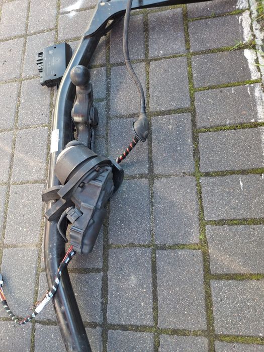 Kompletny hak holowniczy Seat Ateca