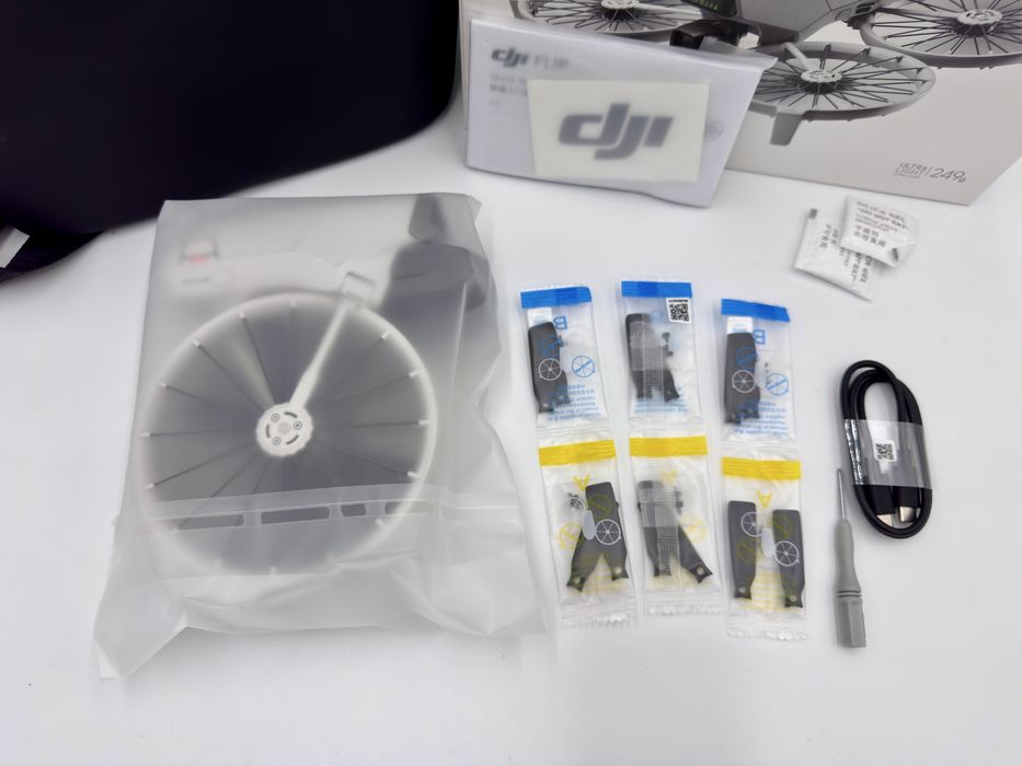 Dron DJI FLIP ocusync4 o4 249g mini ultra light c0