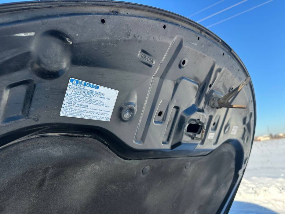 Toyota Avensis 2010 Webasto