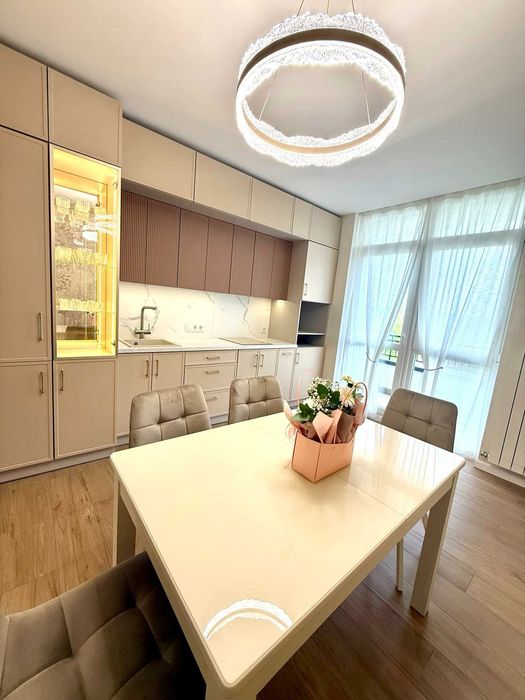 Продаж 2-кімнатної квартири VIP рівня у ЖК «Лавандовий»