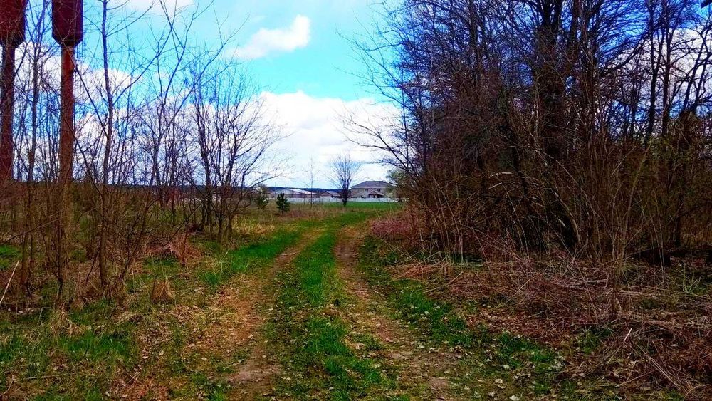 TO Земельна ділянка під будівництво у передмісті Чернігова