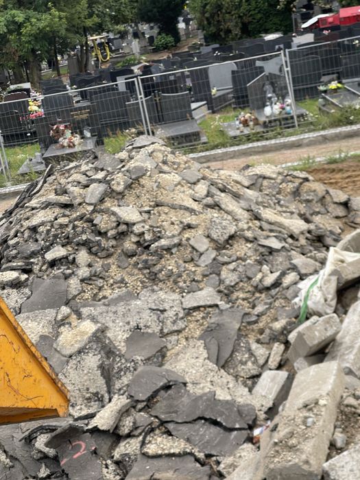 Asfalt  na utwardzenie terenu