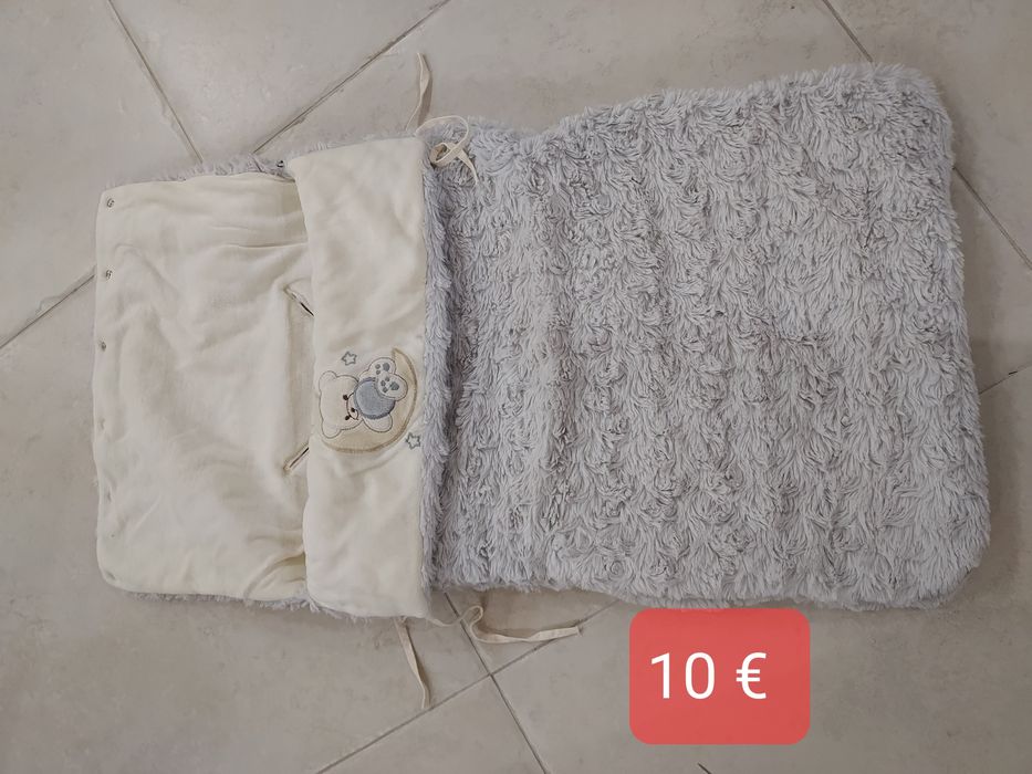 Mantinhas e xailes para bebé (pouco uso)