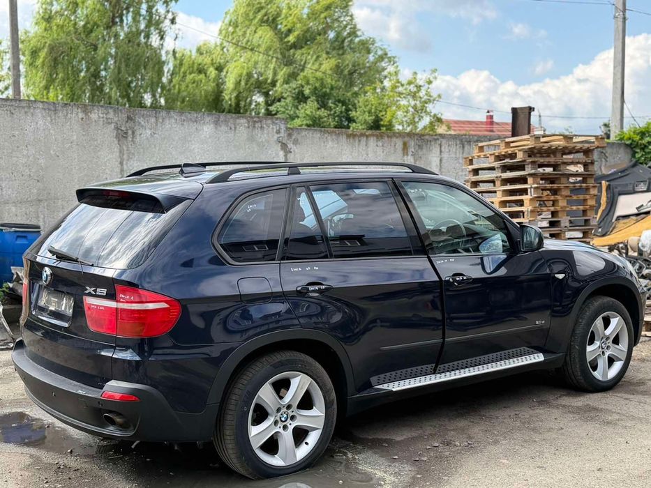 Скло дверей бічне бмв х5 е53 е70 ф15 стекло кузова Bmw x5 e53 e70 f15