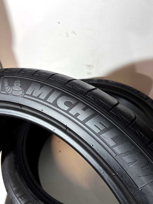 Pneus Michelin Latitude Sport - 295/35/21 - Excelentes