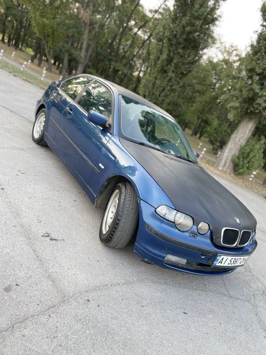 Продам BMW e46 compact 2002 год 2.0 бенз