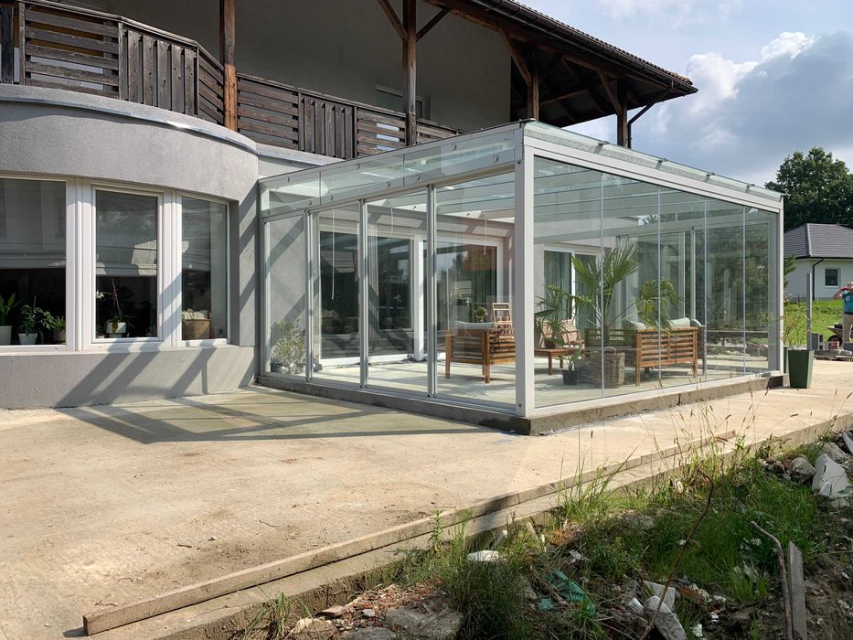Szklana zabudowa tarasu, ogród letni, ogród zimowy, zadaszenie balkonu