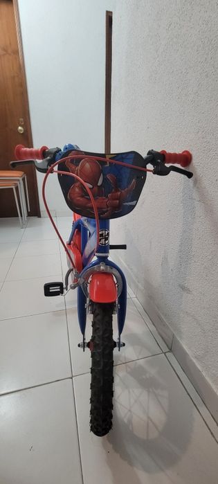 Bicicleta para Criança Spider-Man (14″)
5