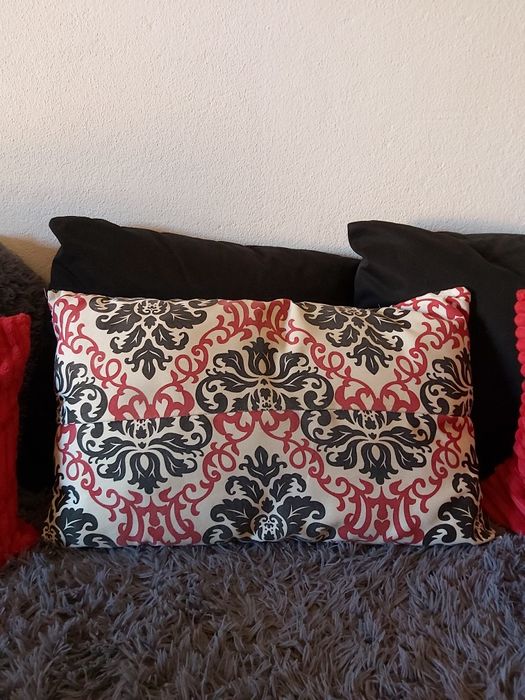 Long Pillow64738771107842121