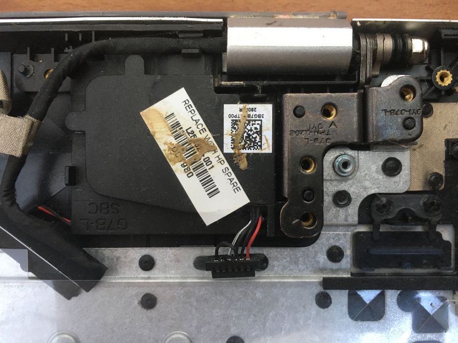 Продам на запчасти HP Pavilion Laptop 15-cs2050ur