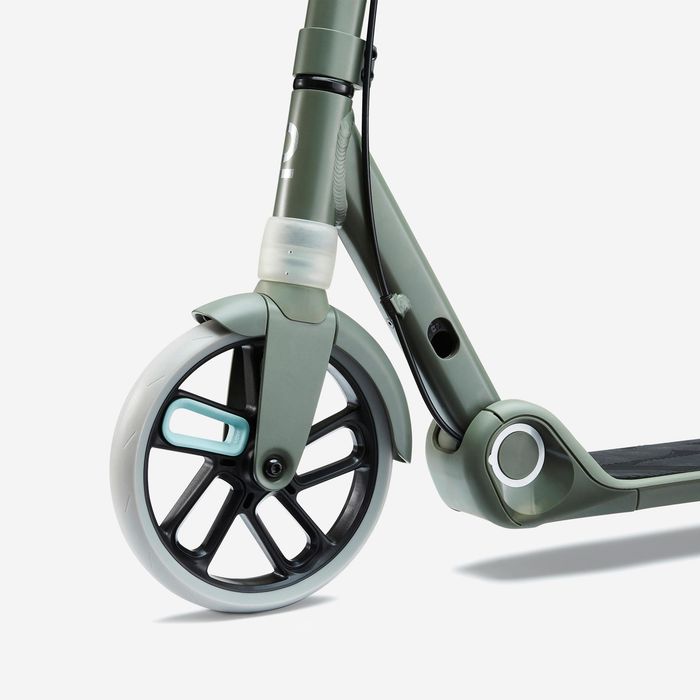 TROTINETE DE CRIANÇA M900 VERDE CAQUI/TOQUE DE AZUL-CLARO