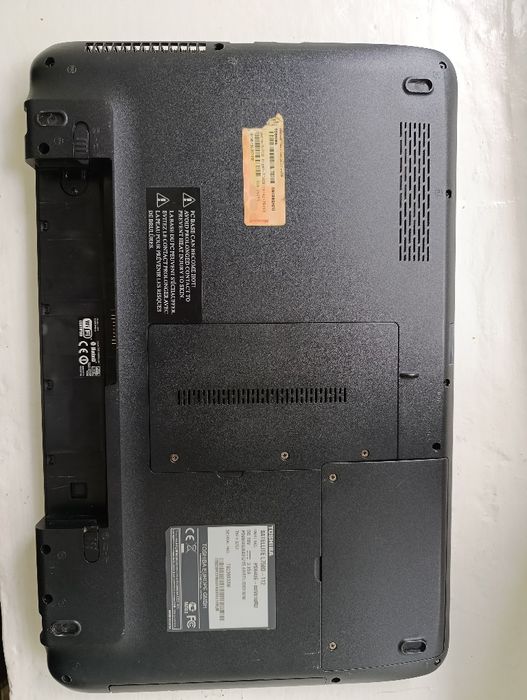 Ноутбук Toshiba на запчасти