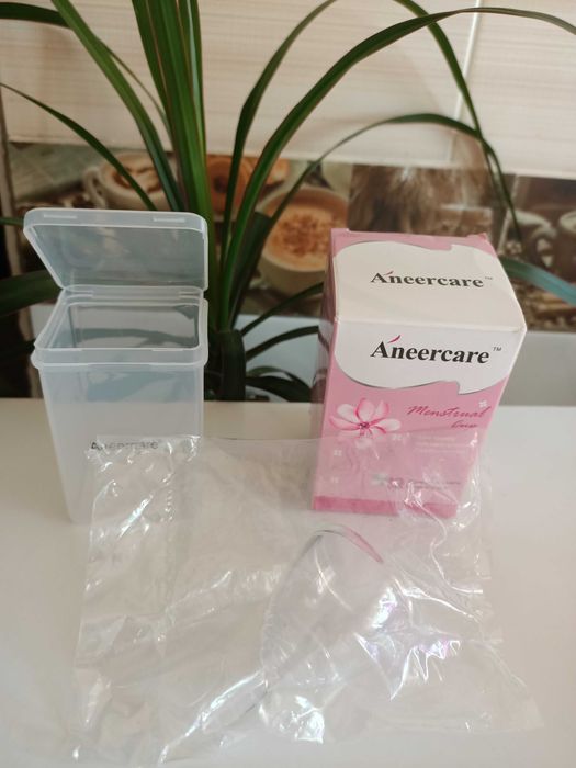 Менструальная чаша,капа