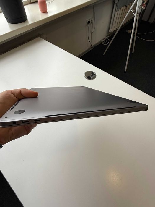 MacBook Pro 15” 2018 -  i7 -  16GB -  512GB SSD -  Відмінний стан