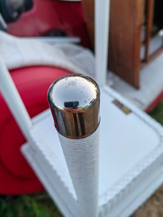 2 Mesas de Cabeceira em Rattan com Gavetas Soft Close