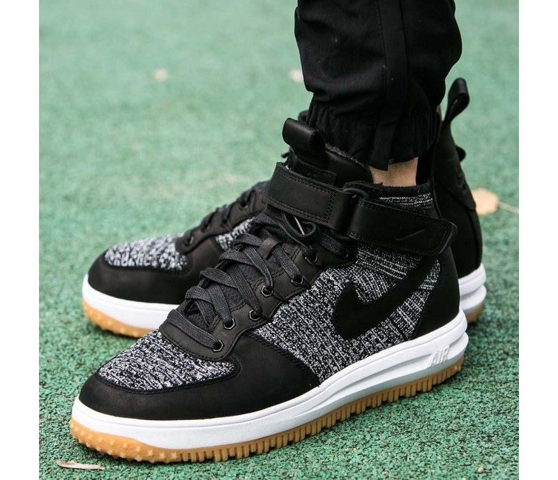 Чоловічі кросівки Nike Lunar Force 1 Flyknit Workboot Black/White/Grey
