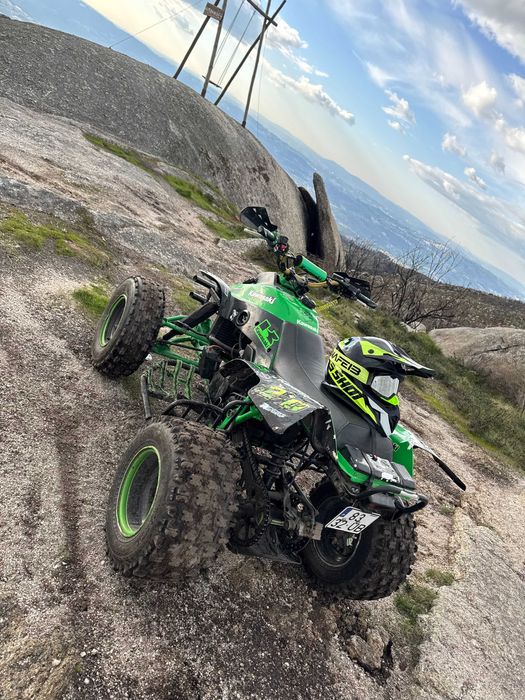 Moto 4 Kawasaki Ksf 250 Mojave