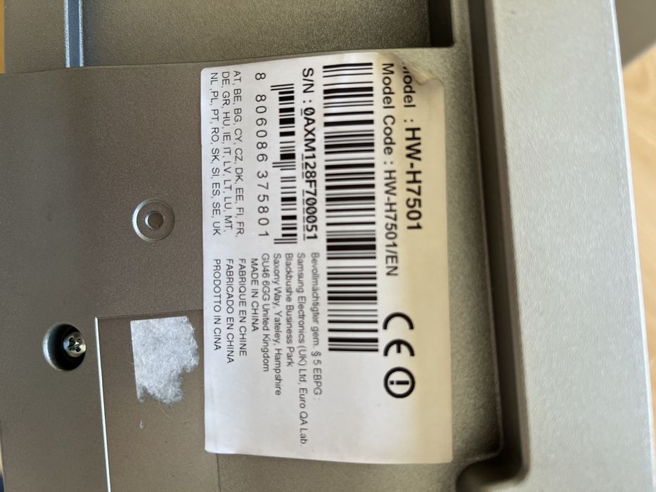 Soundbar curve samsung H7501