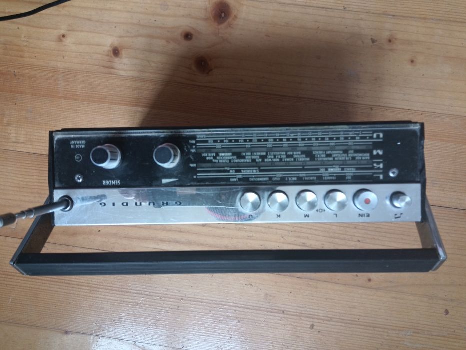 Радіо приймач , Грюндік ,германія.