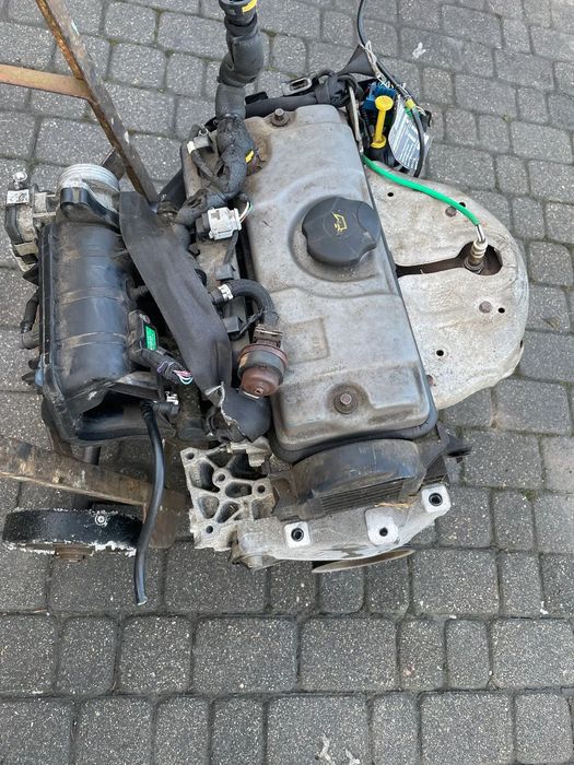 PEUGEOT 207 CITROEN C3 II SILNIK 1.4 8V 73 KM KFT TU3AE5 SILNIK KOMPLETNY Z NIEMCA