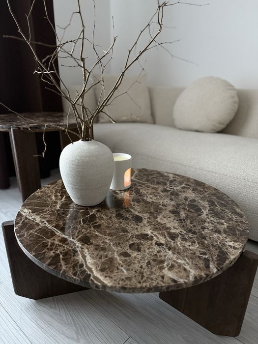 Marmurowy stolik kawowy