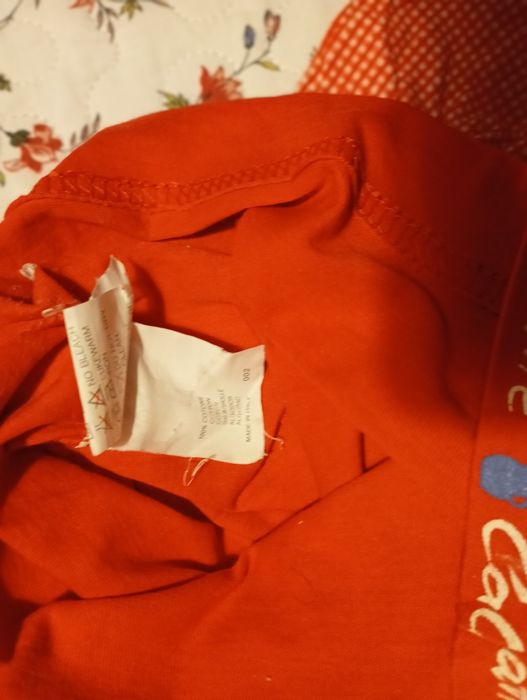 T-shirt vermelha Chicco