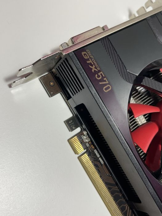 Placa grafica Geforce GtX 570