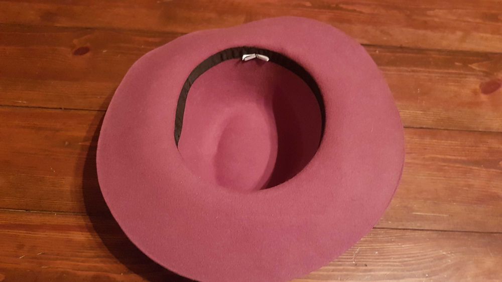 Шляпа фетровая женская